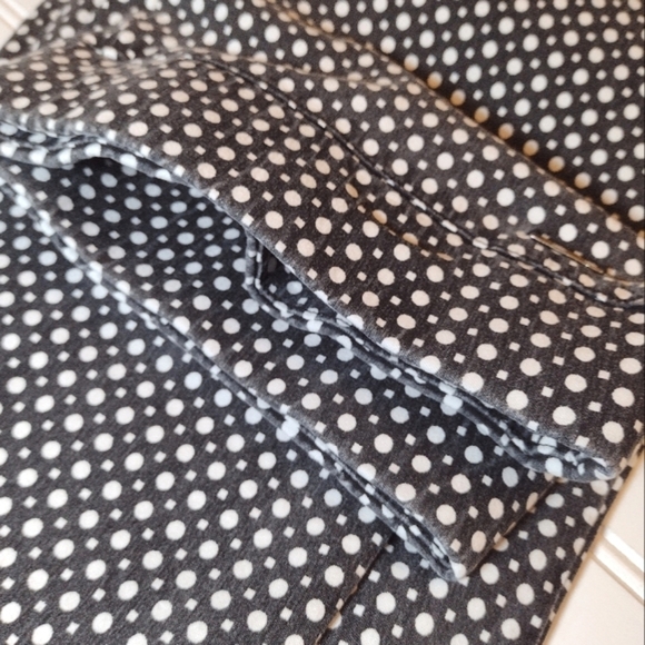 The Limited women's black/white ankle stretchy pants size (12) - Picture 15 of 16